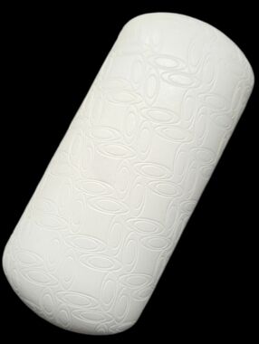 Oakley White Textured Faux Leather Clamshell Sunglasses Hard-Shell Case